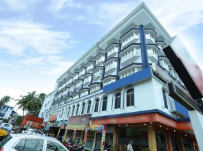OYO 14328 Hotel Rv Tower