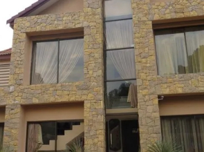 Silverton Travel Lodge