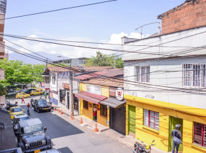 Poblado Brownstone