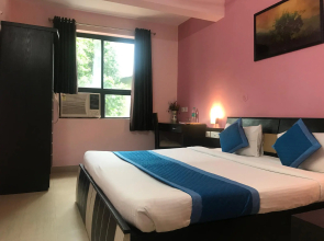 All Seasons Guest House