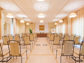 Отель Continental Genova