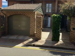 Luxury Townhouse in chic North Adelaide