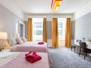 Stunning 2-bed Apartment in Central Edinburgh
