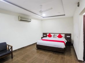 OYO 63134 Hotel Red Queen
