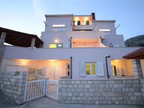 Villa Avantgarde B&B