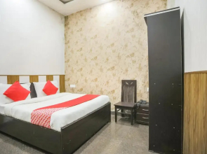 OYO Flagship 68712 Hotel Kashish