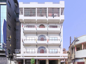 Hotel R B International