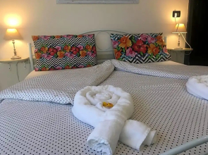 Piccadilly Bed And Breakfast