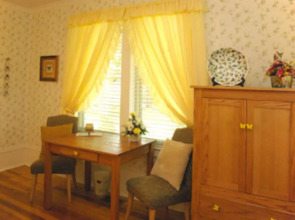 Plain & Fancy Bed & Breakfast