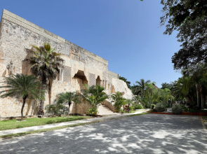 Eurostars Hacienda Vista Real Hotel