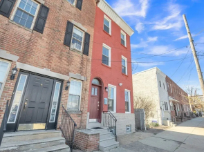 Enjoy Your Stay In This Amazing Location In Philadelphia! 4 Bedroom Home by RedAwning
