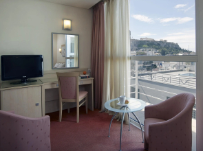 Amazon Hotel