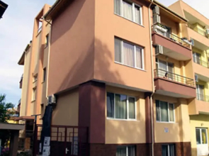 Studio in Pomorie, With Furnished Terrace and Wifi Near the Beach