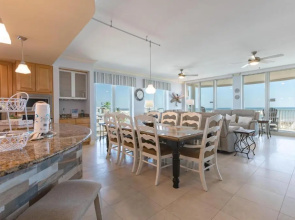 Mustique 502