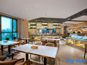 Zhihan Huanpeng Hotel (Kashgar Convention and Exhibition Center)