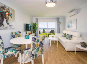 Flower Beach Suite 23