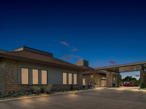 Best Western Okemos/East Lansing Hotel & Suites