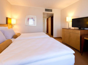 Отель The Q - Quadro City Hotel