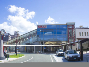 Akama Station Hotel