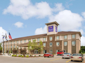 Sleep Inn & Suites