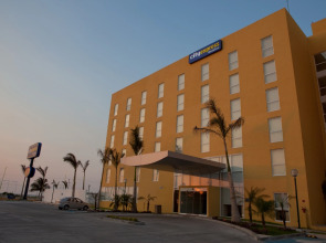 City Express by Marriott Ciudad del Carmen