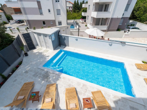 Villa Star 1 a centrally located ap. with a pool