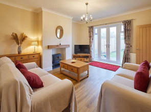 Host Stay Wardman Crescent
