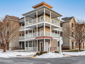Bay-n-beach! Comfy Coastal Condo in Lewes!