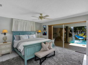 Tropic Like it Hot! Private Tropical Retreat