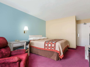 Super 8 by Wyndham Nephi