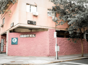 Once Plaza Hotel