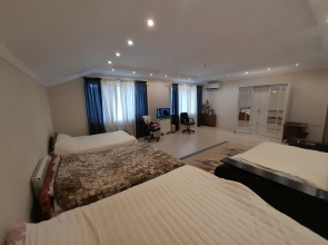 Maxi House on Inozemtsevo