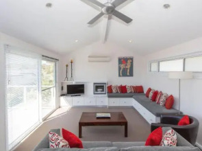 Silvermist, 17 Poley Cow Lane