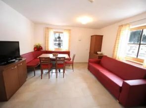 Apartments Restaurant Rusctlea