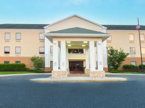 Holiday Inn Express Hotel & Suites Mt. Holly, An Ihg Hotel