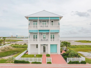 Casa Sirena - Private Bayside Home With Pool 4 Bedroom Home by RedAwning
