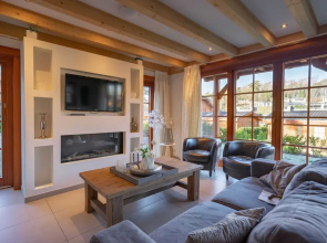 Wooden Holiday Home with Microwave near Brunssummerheide