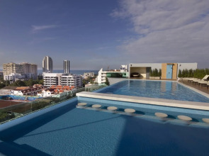 Unique Regency Hotel