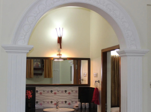 Paradise Inn Kochi