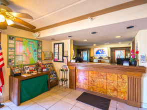 Americas Best Value Inn & Suites Melbourne