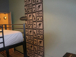 Victoria House Hostel