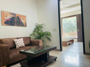 BluO Studio DLF Golf Course Road - Artemis