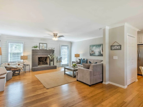 Modern 'southern Comforts' Home Near Charleston