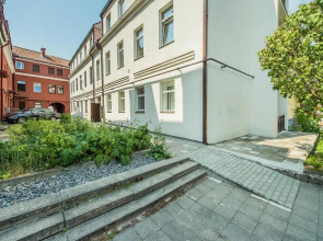 Kaunas Town Hall apartment 5A by URBAN RENT