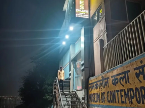 Hotel Ganges Place Varanasi with free AC