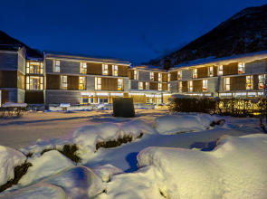 Tierra De Biescas Hotel