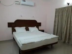 Linchu Ayur Resort