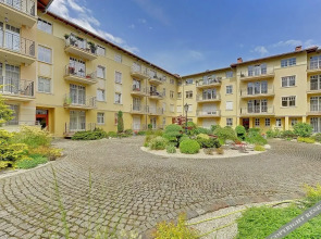 Sunrise Apartments