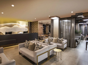 Avani Windhoek Hotel & Casino