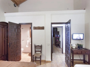 Hotel Puerta De La Sierra